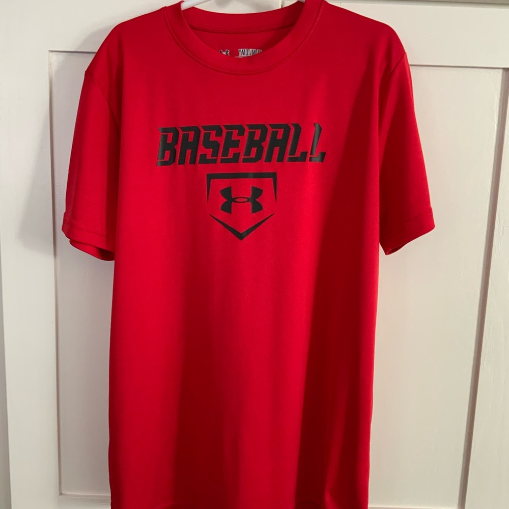 Boy’s Under Armour Athletic Shirt